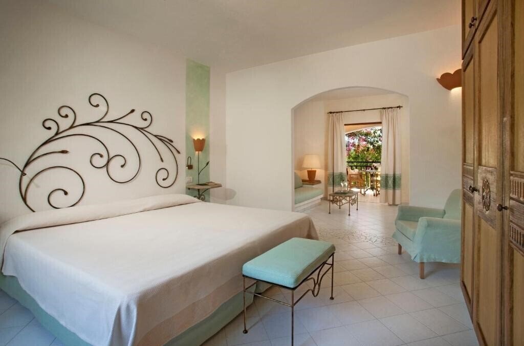 Картинка Cala di Falco Resort 4*