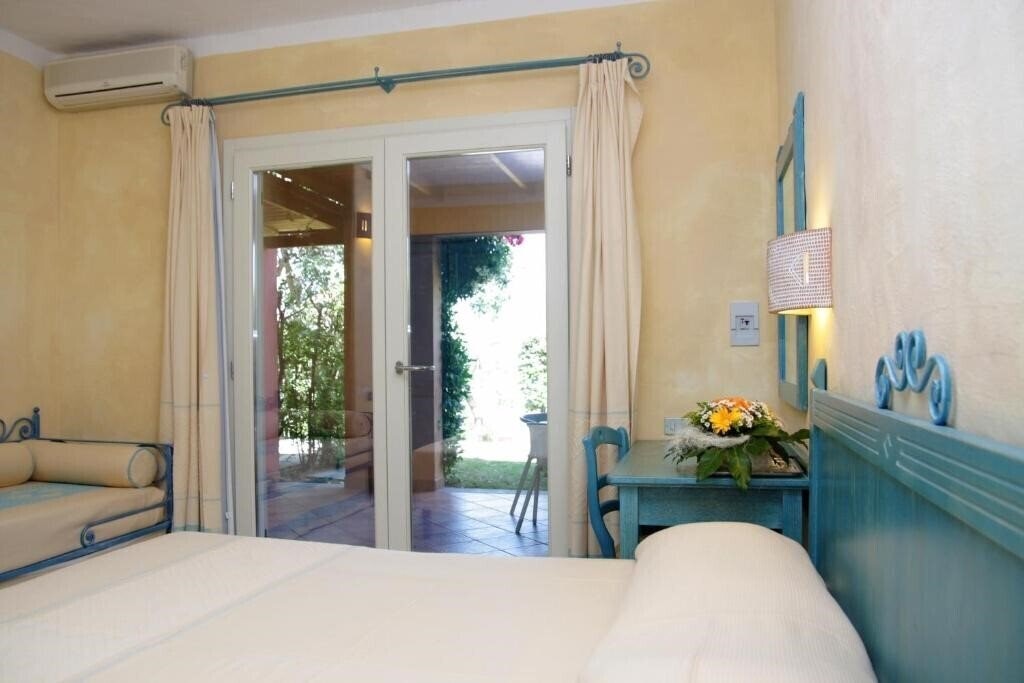 Фото TH Costa Rei - Free Beach Resort 4*