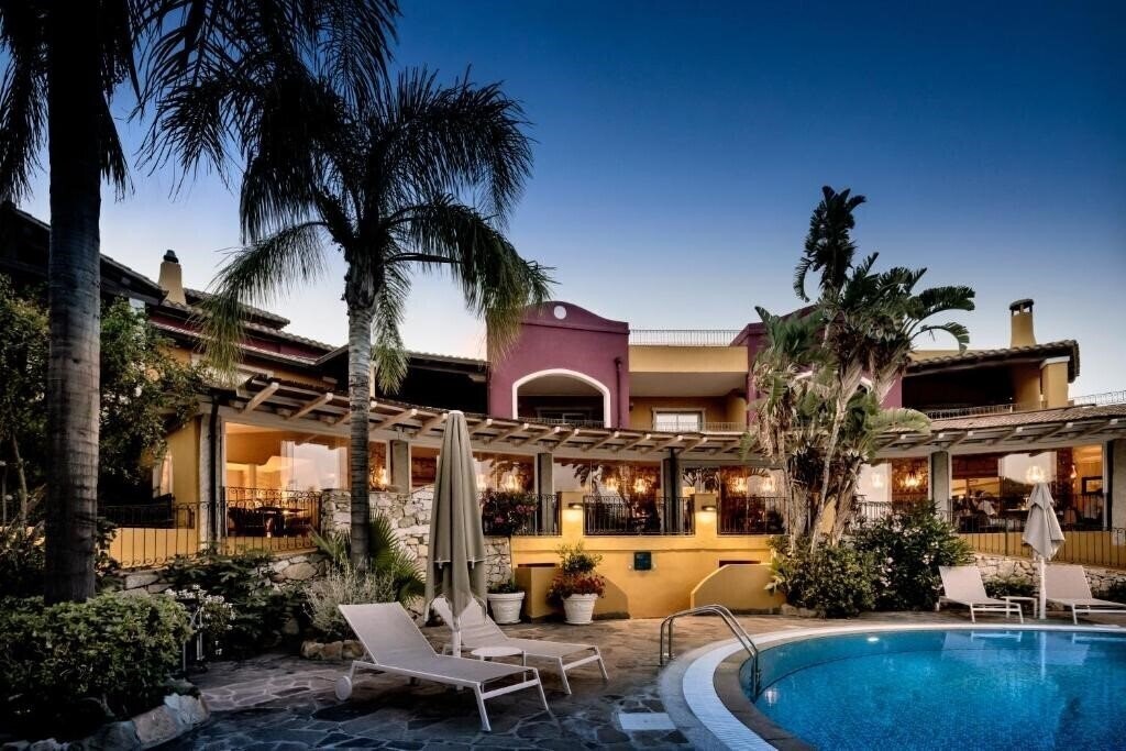 Картинка Cruccuris Resort 4*