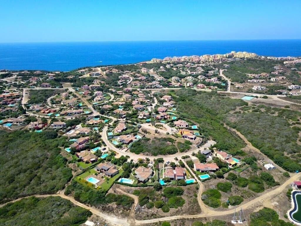 Отель Stintino Country Paradise & Villas 3*