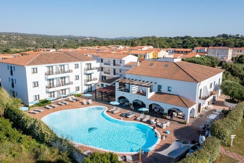 Отель Hotel La Funtana 4*