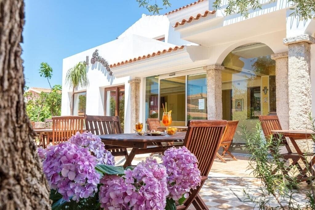 Готель Bonsai San Teodoro Hotel 4*