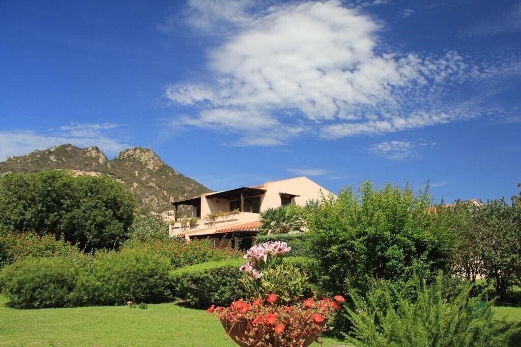 Картинка Hotel Albaruja 4*
