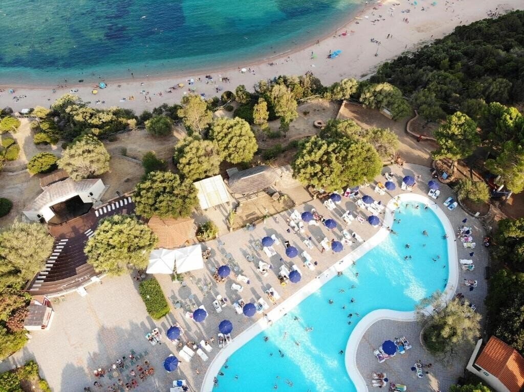 Отель Club Esse Palmasera 4*