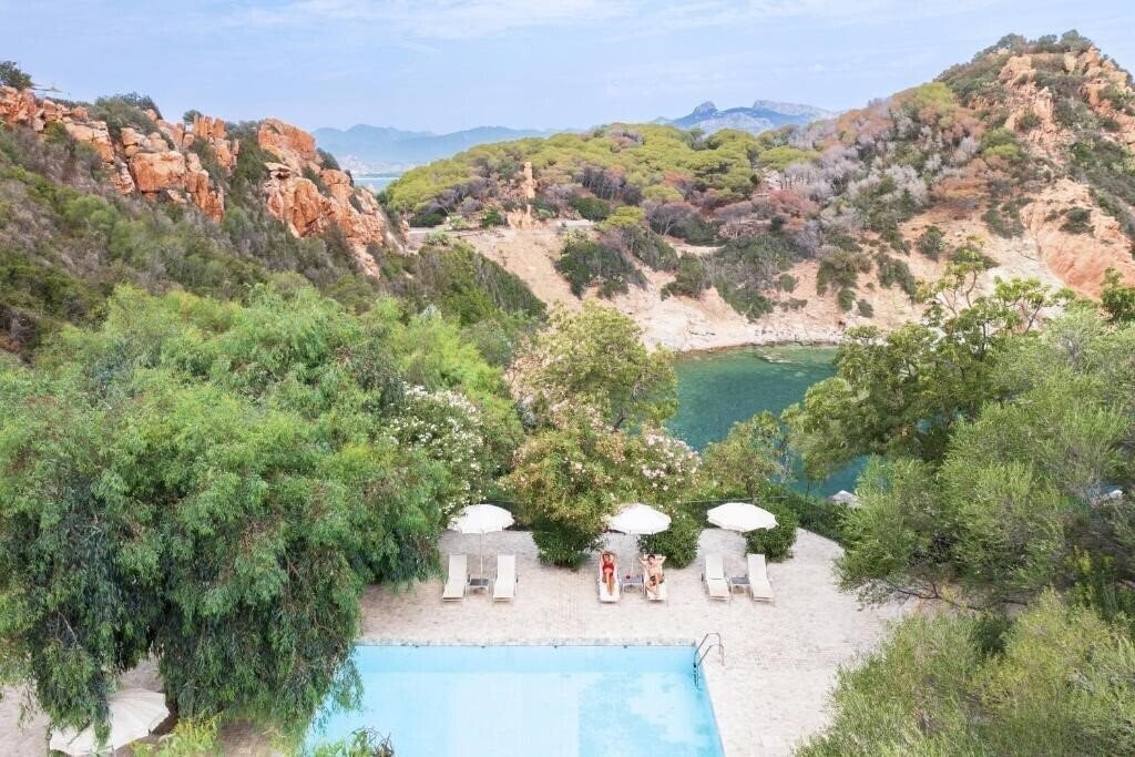Готель Arbatax Park Resort Borgo Cala Moresca 4*