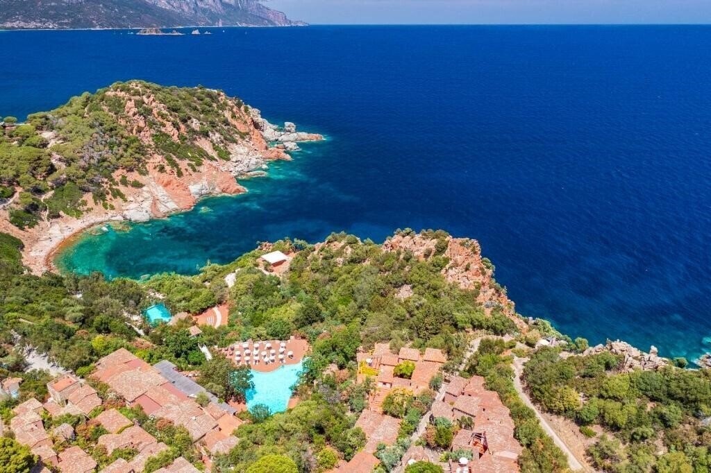 Фото Arbatax Park Resort Borgo Cala Moresca 4*