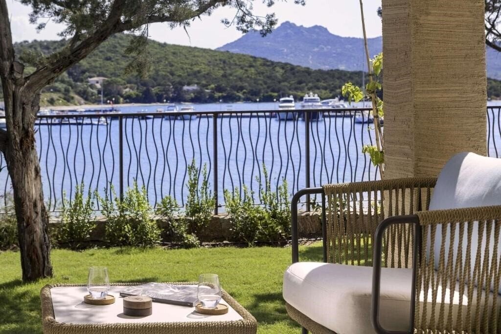 Изображение 7pines Resort Sardinia By Hyatt 5*