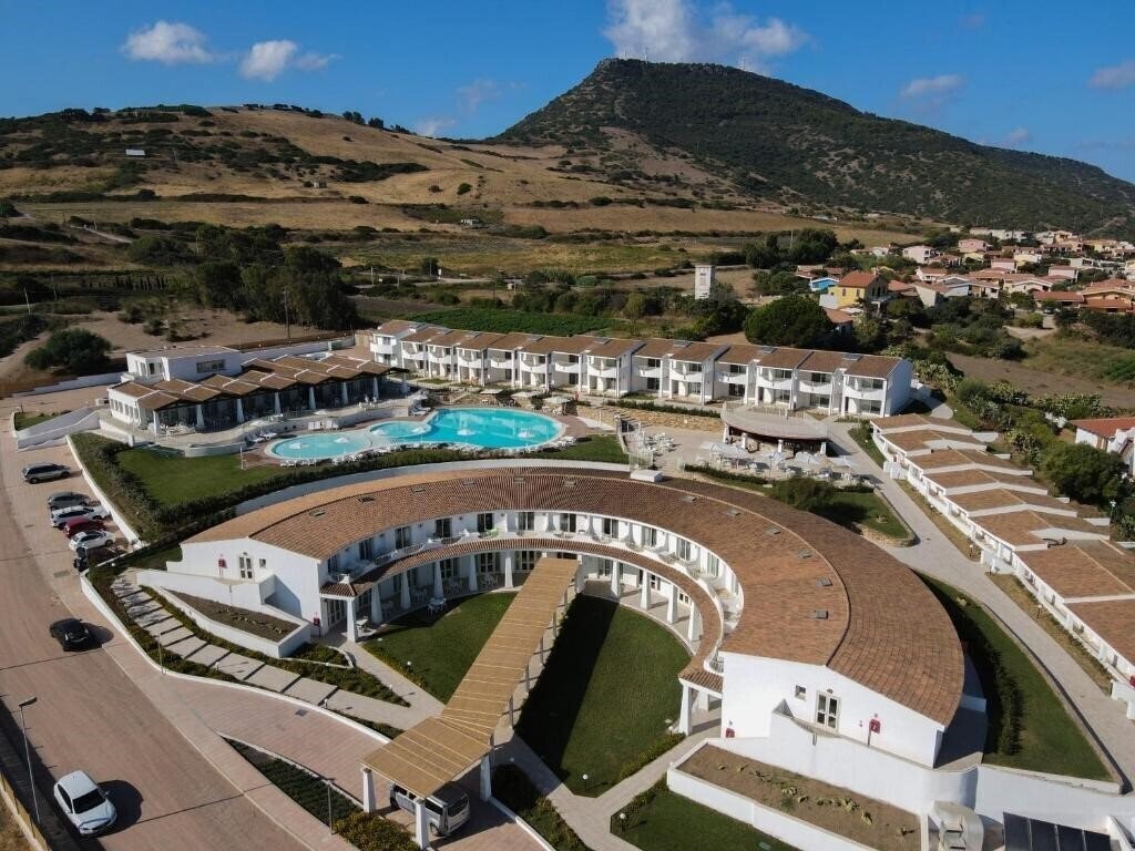 Отель GH Santina Resort & SPA 4*