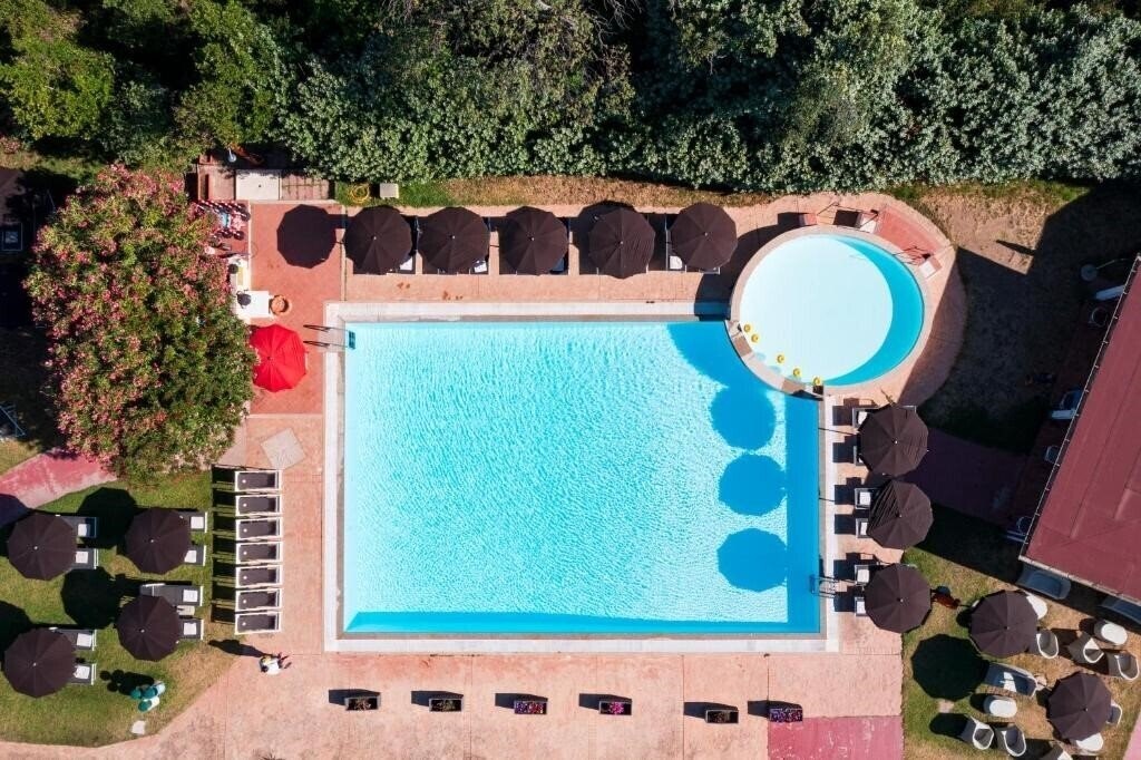 Отель Li Suari Club Village 4*