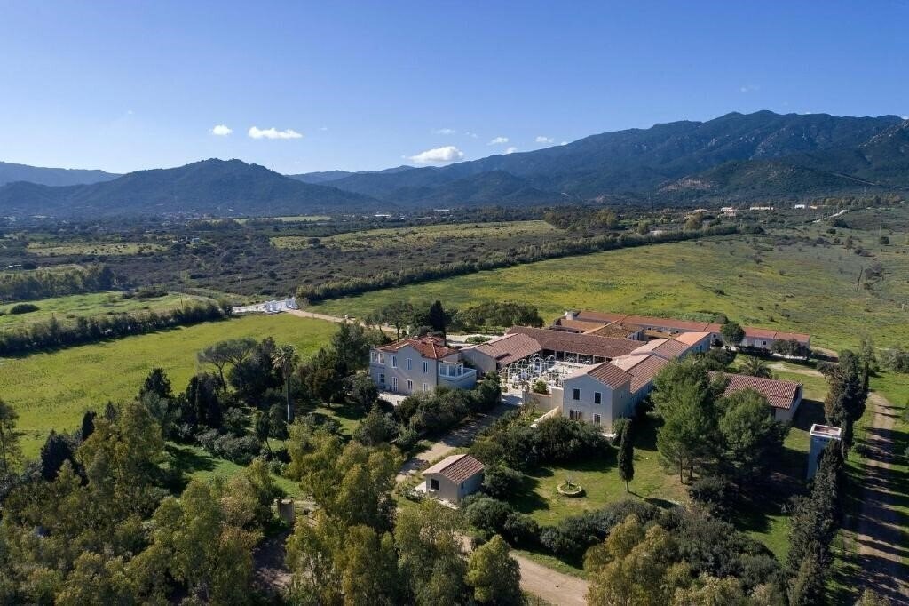 Отель Villa Cavalieri Country Hotel 4*