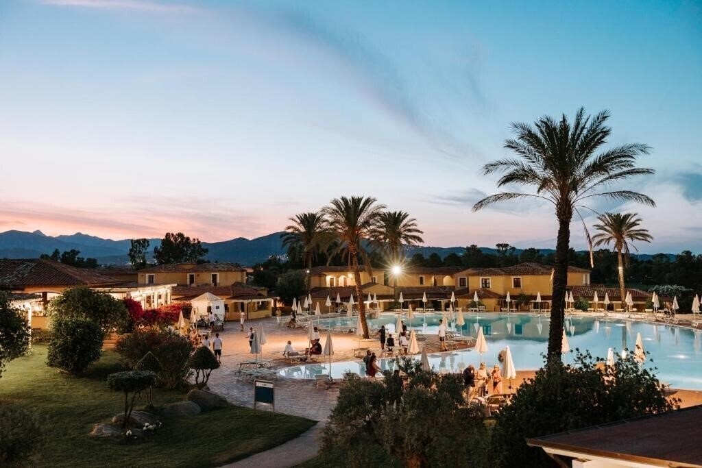 Изображение Villaggio Baia Dei Pini 4*