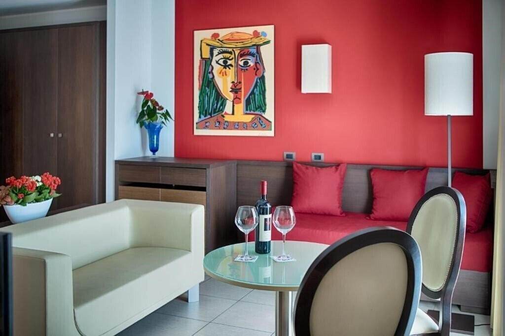 Картинка Lu' Hotel Carbonia 4*