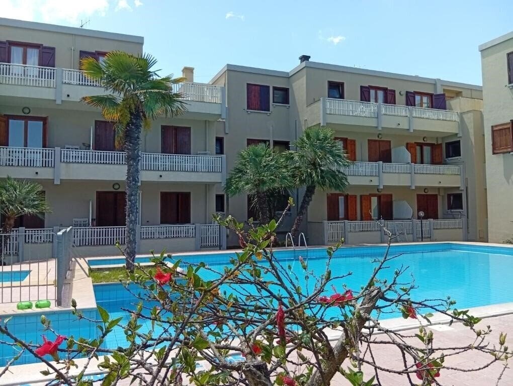 Готель Residence Eucalipti 3*