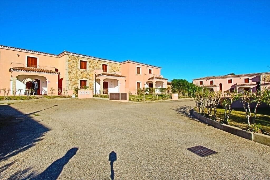 Отель Residence Stella Marina San Teodoro 3*