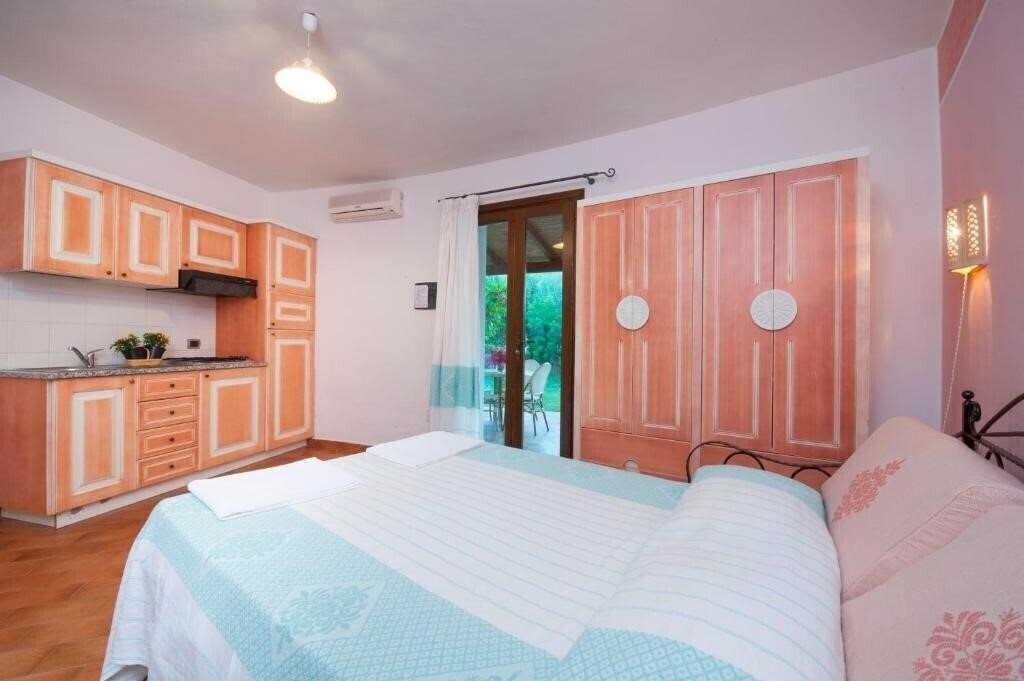 Фото S'Incantu Resort Villasimius 3*
