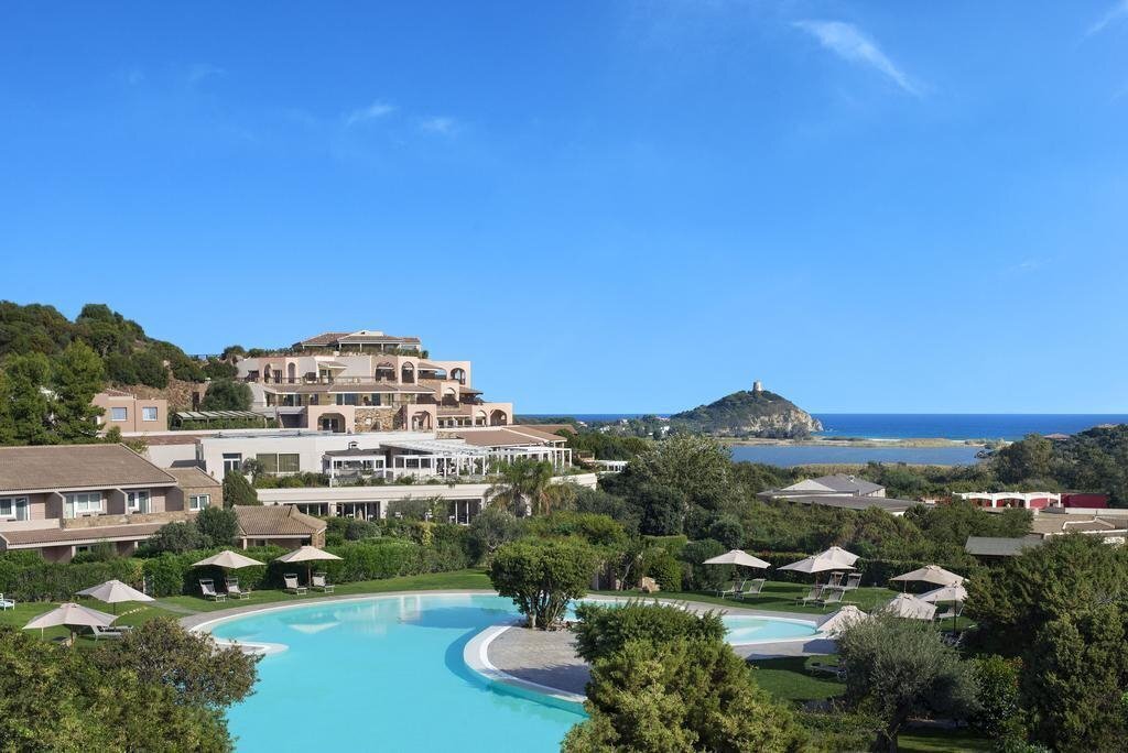 Отель Chia Laguna Resort Hotel Laguna 5*