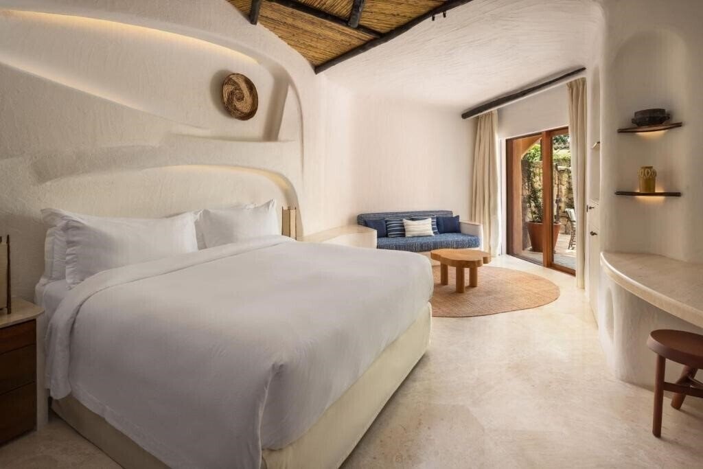 Фото Cala di Volpe a Luxury Collection Hotel Costa Smeralda 5*