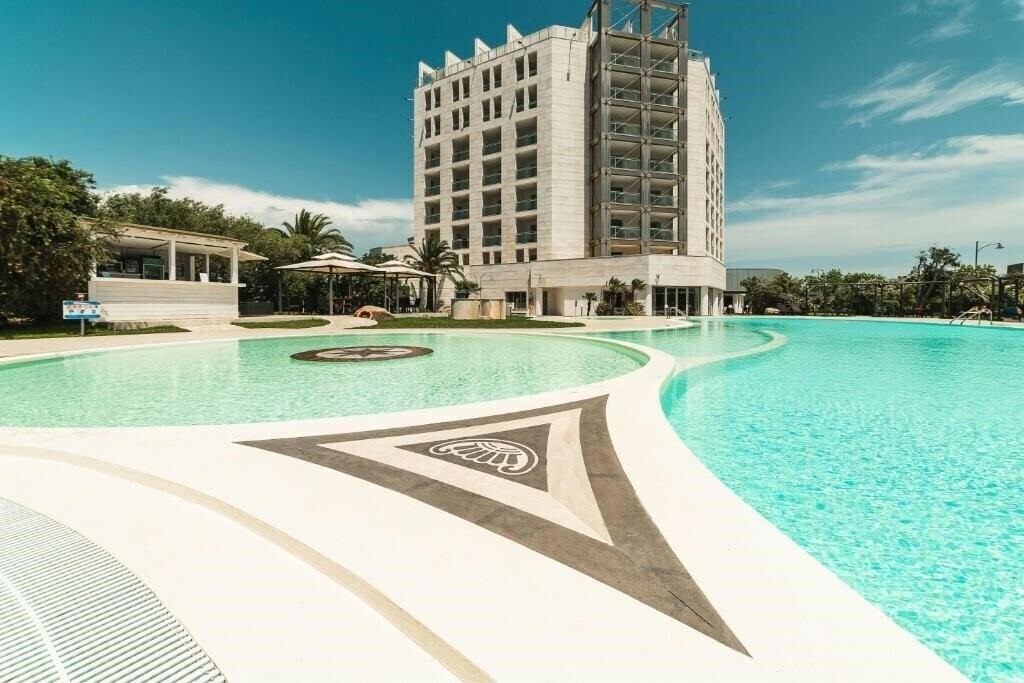 Готель Delta Hotels Olbia Sardinia 4*
