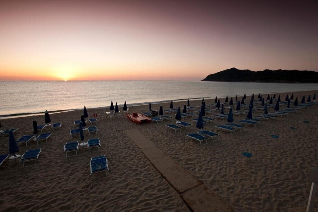 Картинка Garden Beach 4*