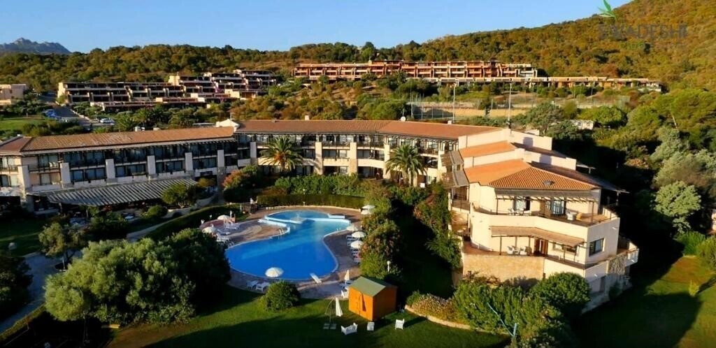 Готель Swadeshi Sporting Hotel Tanca Manna 4*