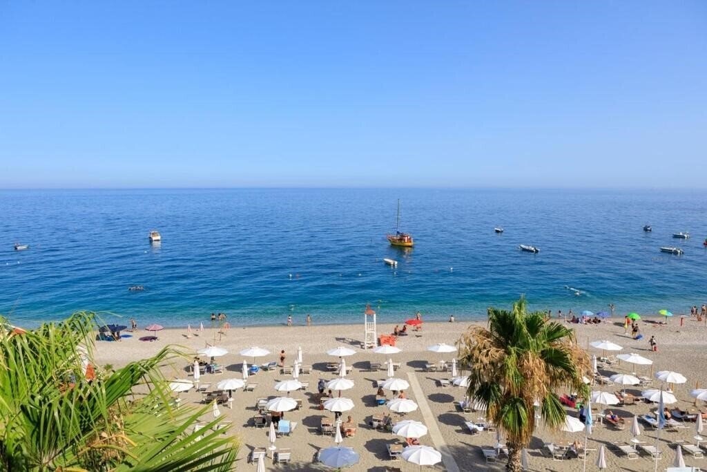 Картинка Albatros Beach Hotel 4*