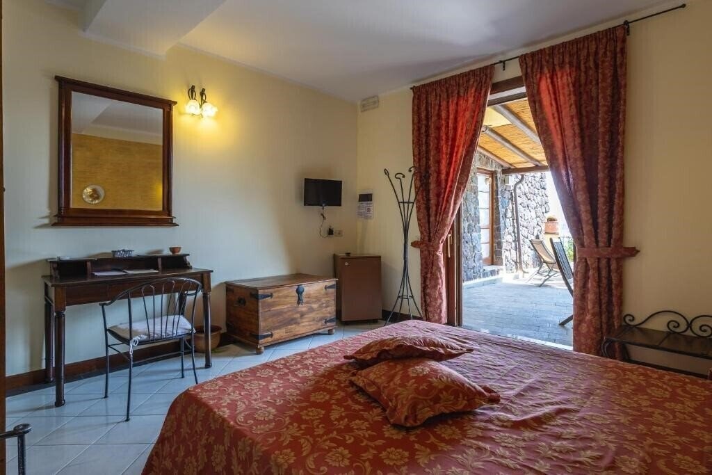 Фотография Hotel A Pinnata Lipari 4*