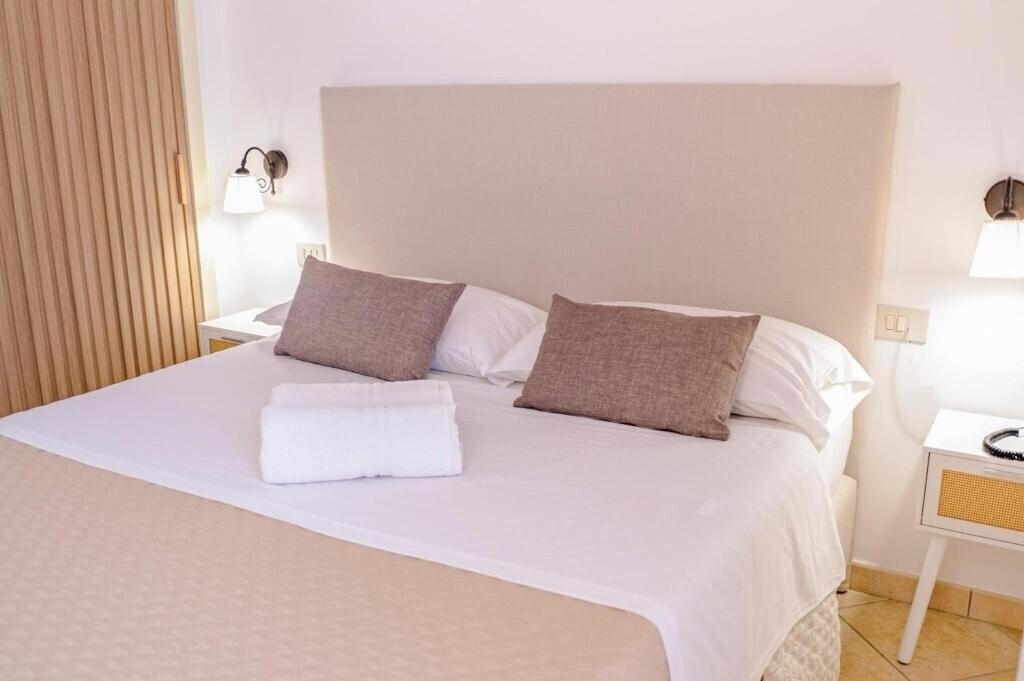 Отель Hotel Sylesia 3*