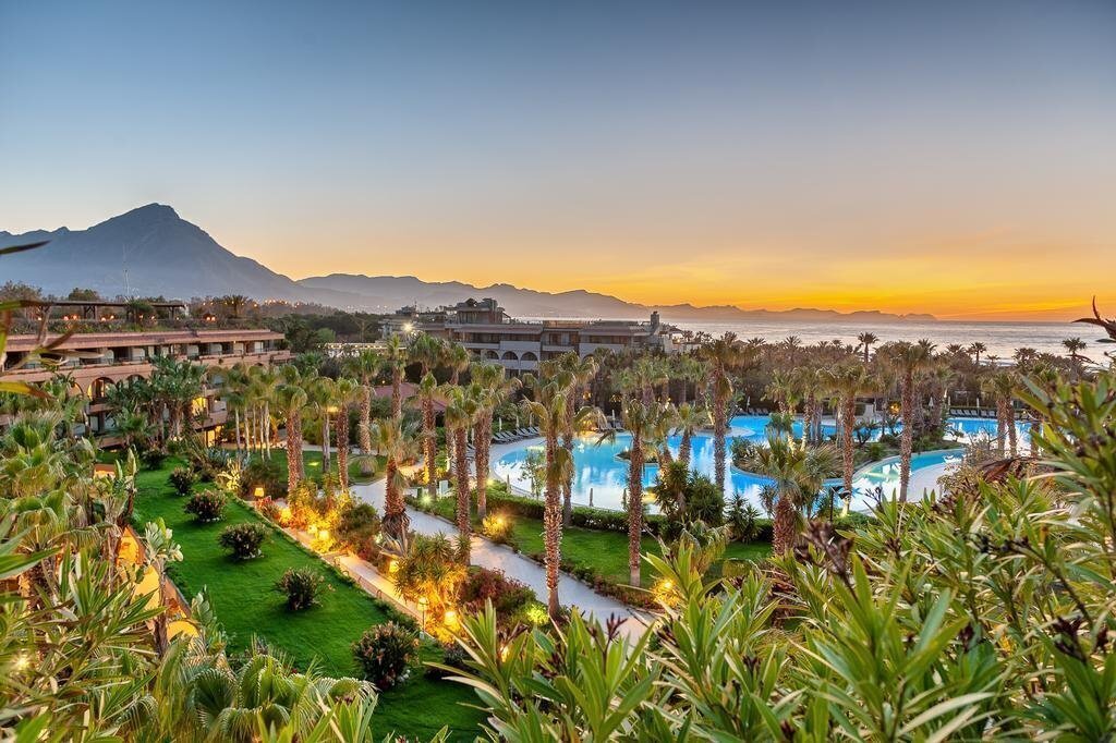 Отель Acacia Resort 4*
