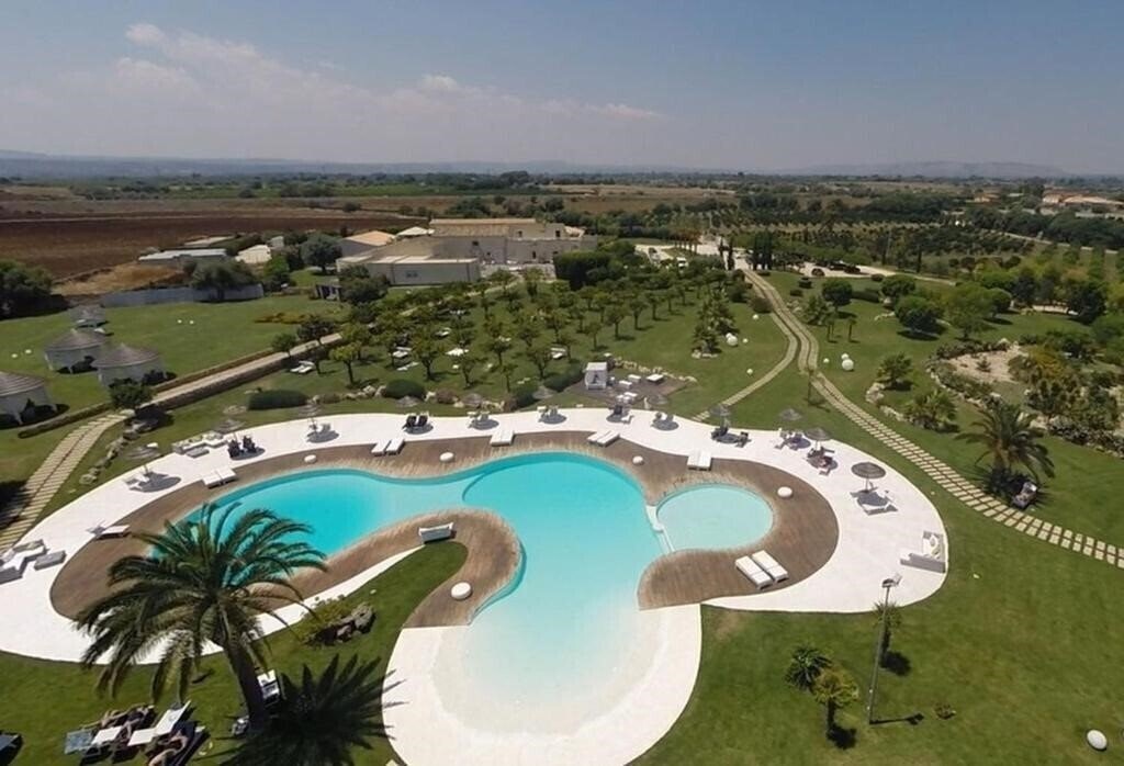 Отель Hotel Borgo Pantano 4*