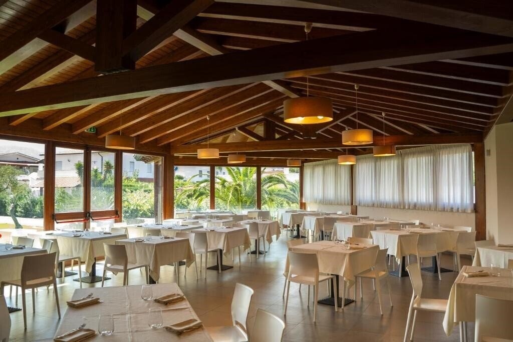 Зображення VOI Baia di Tindari Resort 4*