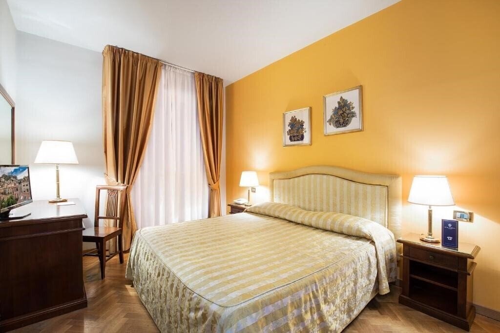 Фотографія Hotel Isabella 3*
