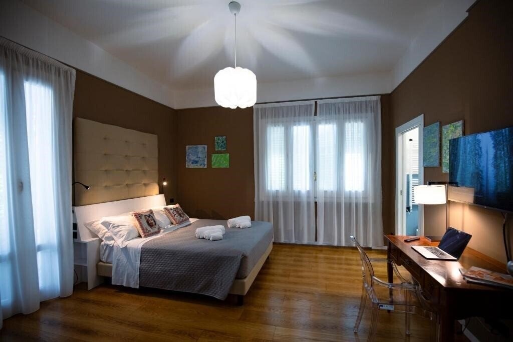 Отель Mondello Palace Hotel 4*