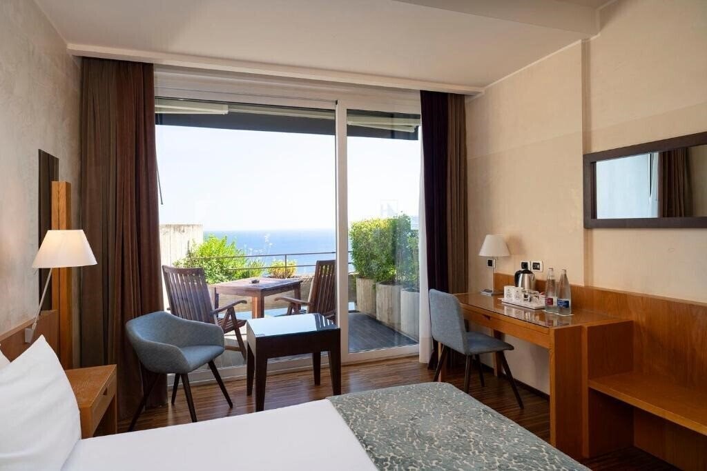 Фото Eurostars Monte Tauro 4*