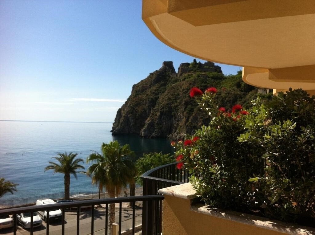 Фото Elihotel 4*