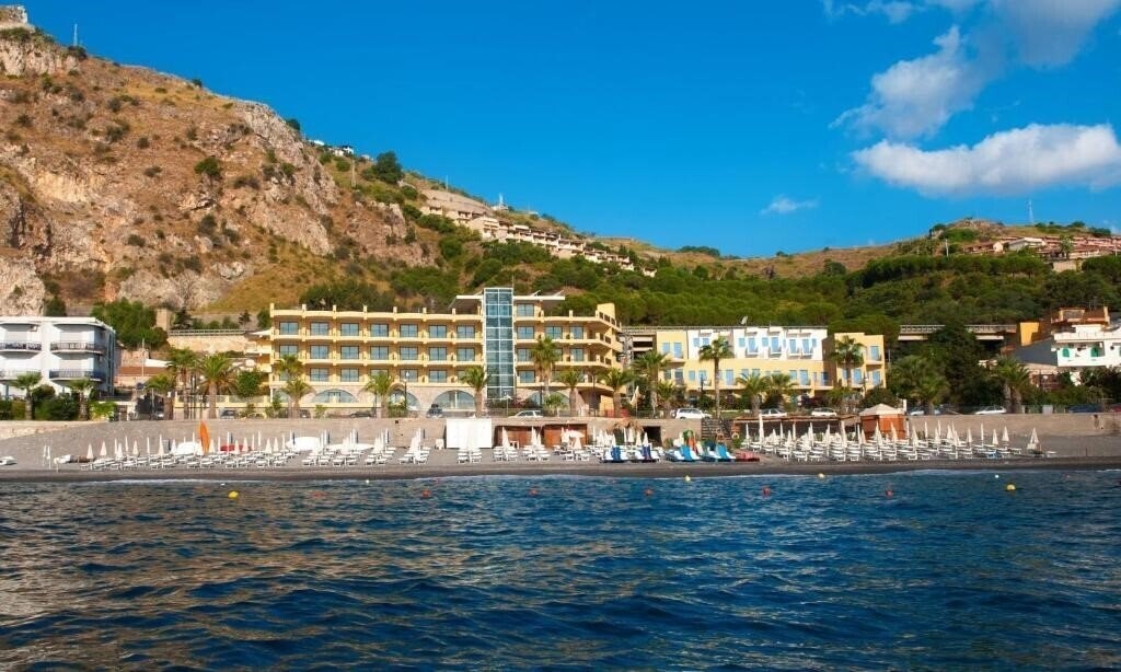 Готель Elihotel 4*