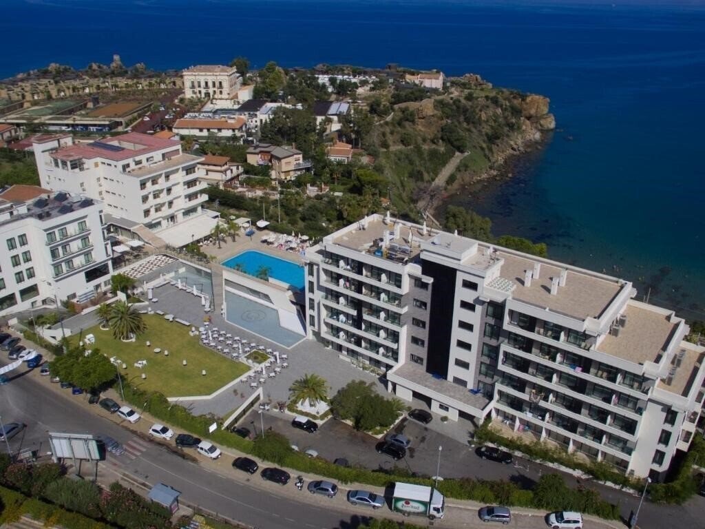 Готель Hotel Santa Lucia Le Sabbie D'oro 3*