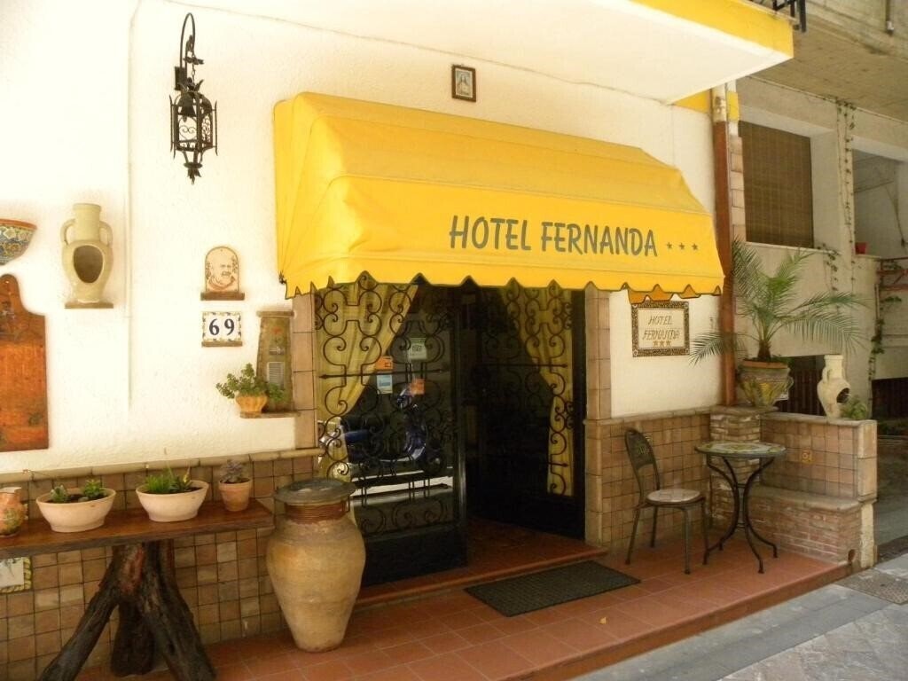Готель Fernanda Hotel 3*