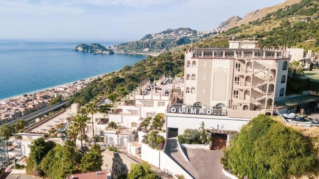 Готель Parc Hotels Le Terrazze 4*