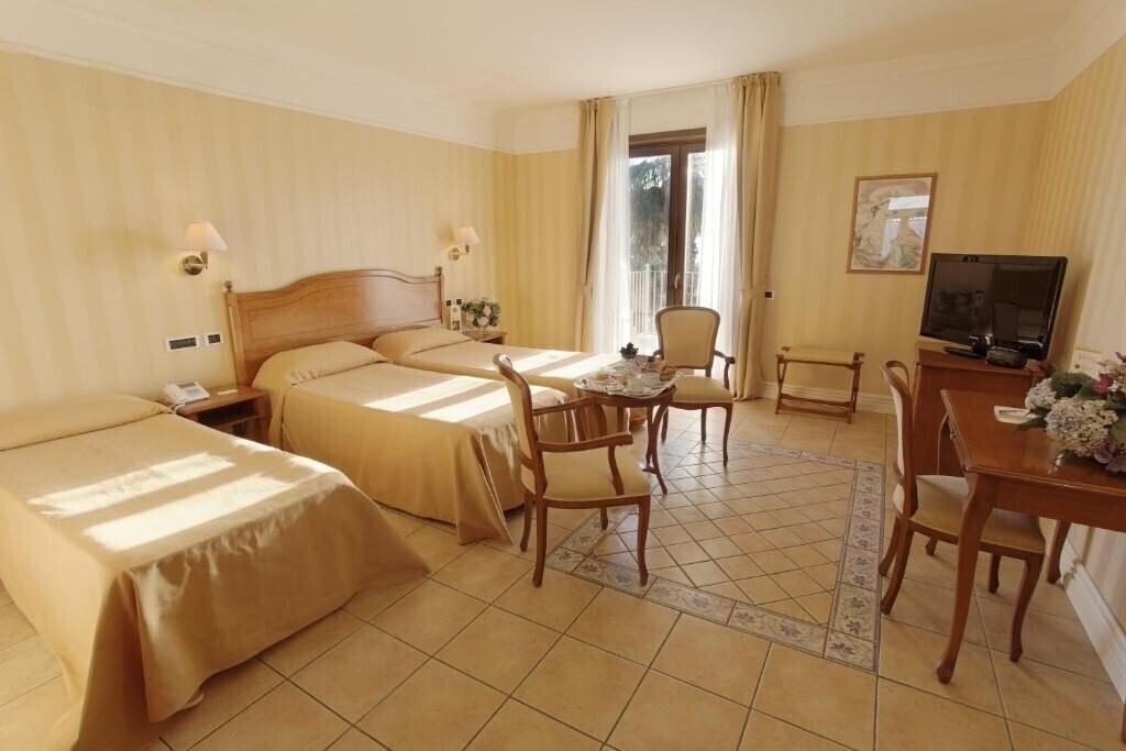 Картинка Dioscuri Bay Palace Hotel 4*