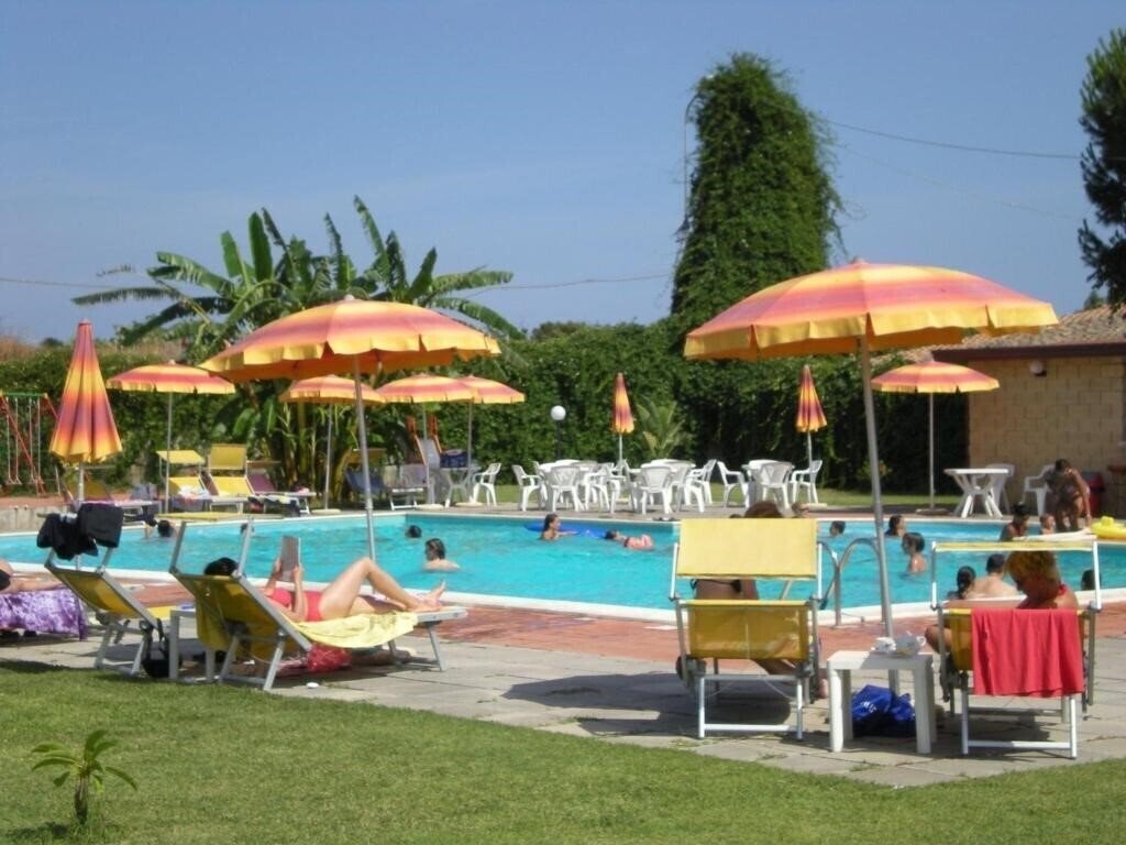 Отель Villaggio Artemide 4*
