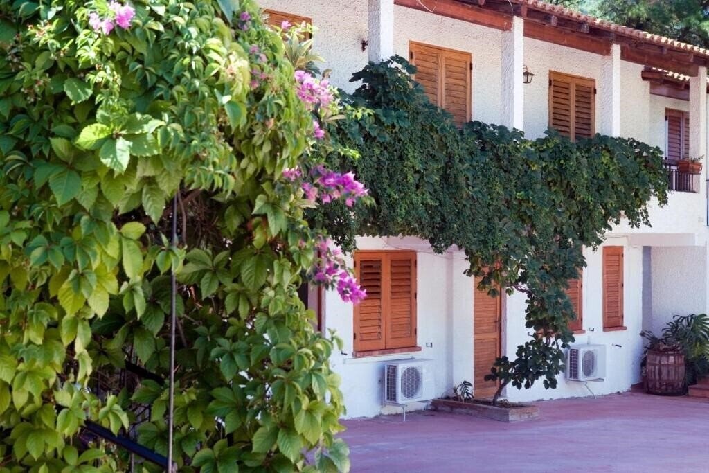 Фото TH Gioiosa Mare Village Capo Calava 3*