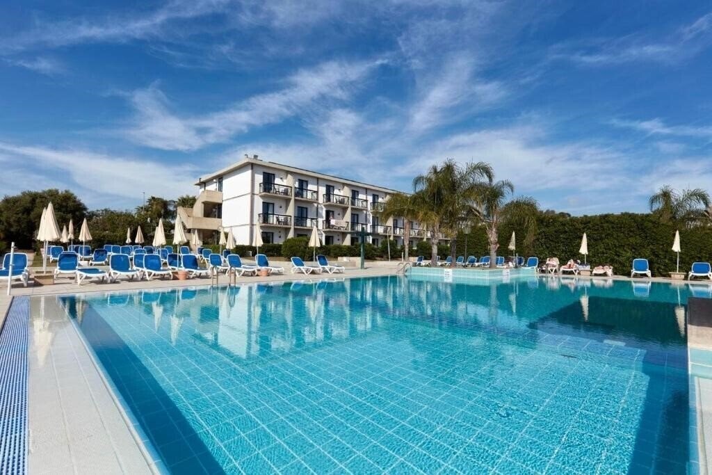 Готель Athena Resort Ragusa 4*