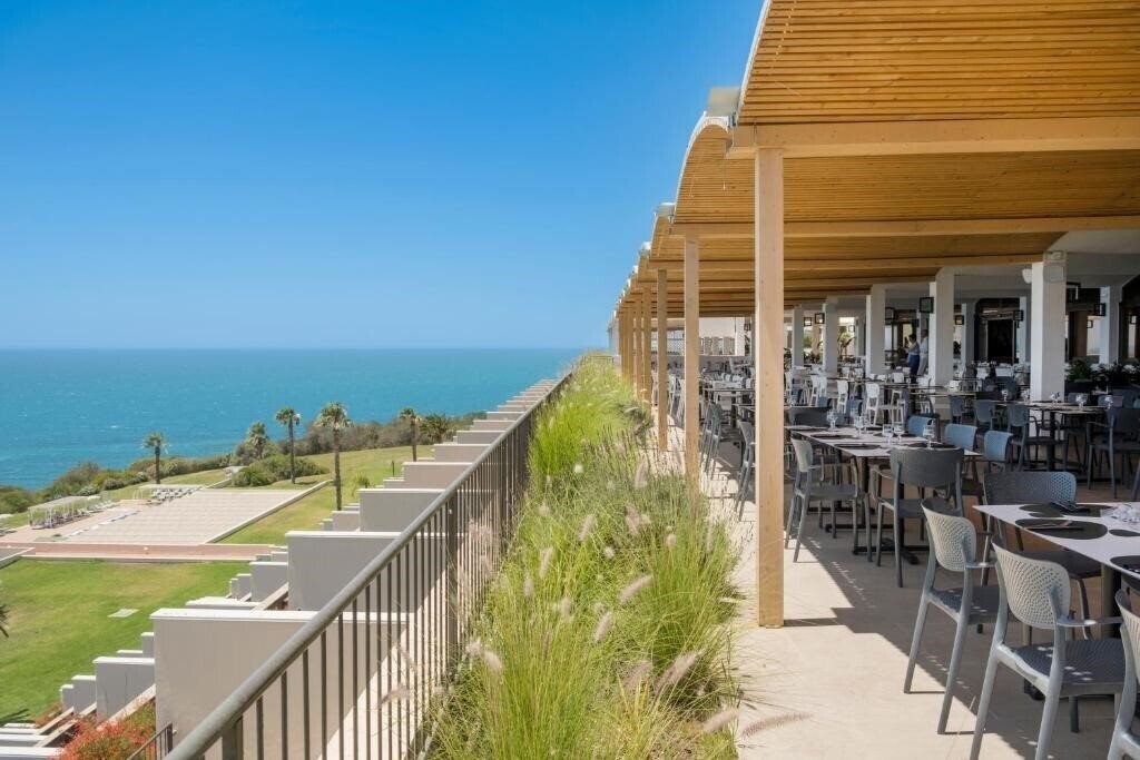 Изображение Mangia's Torre del Barone Resort 5*