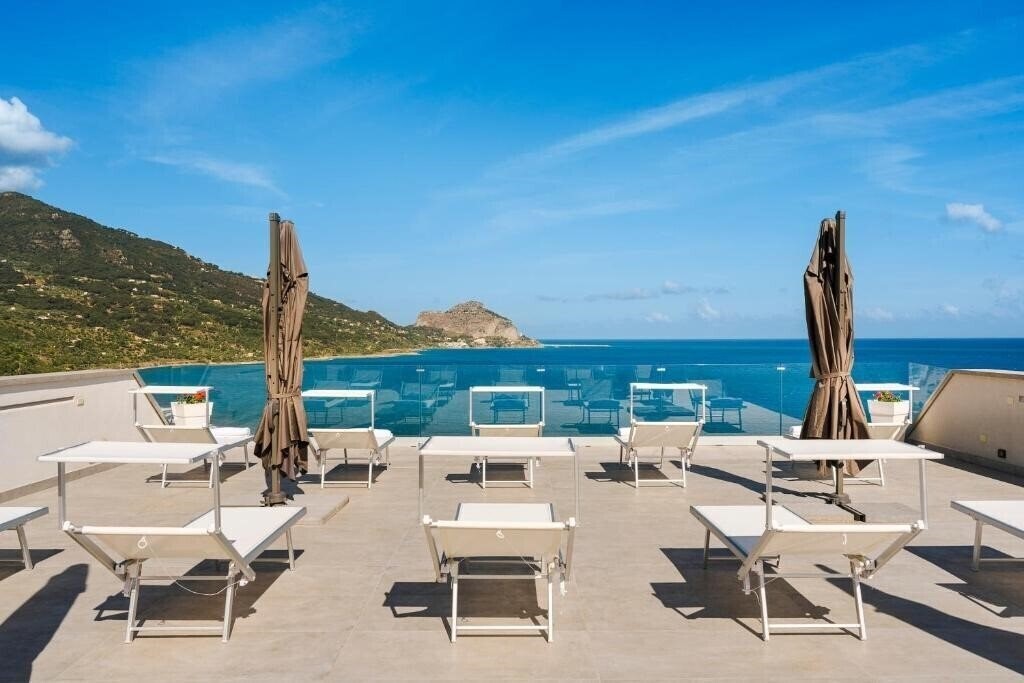 Картинка Emerald Hotel Residence 3*