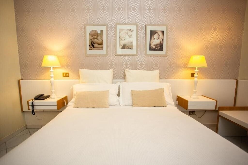 Готель Hotel Posta (Palermo) 3*