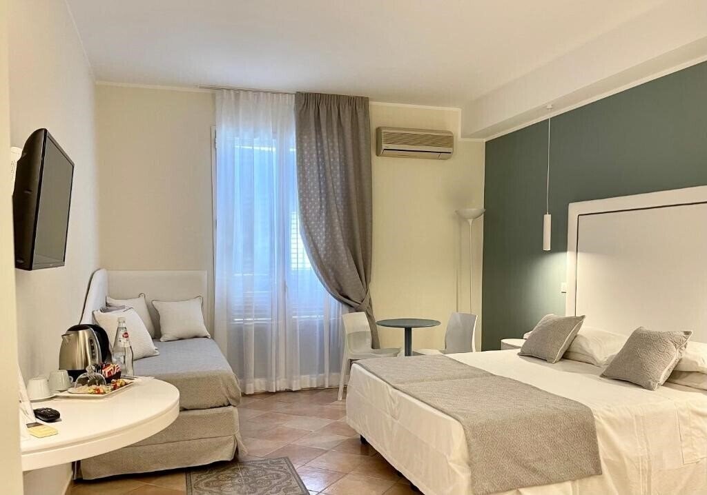 Картинка Hotel Posta (Palermo) 3*