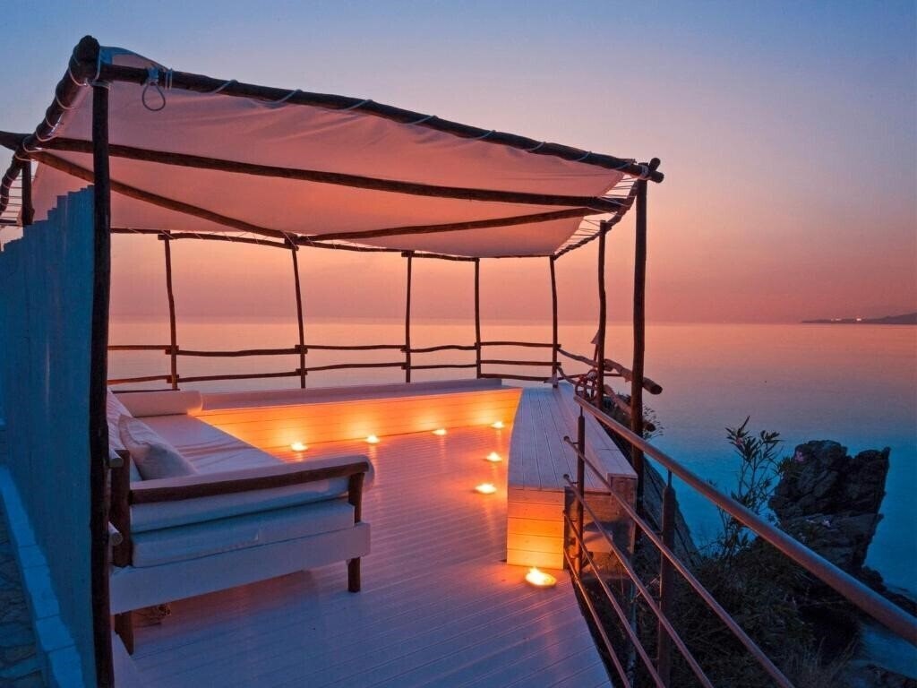 Картинка Kalura Hotel 4*