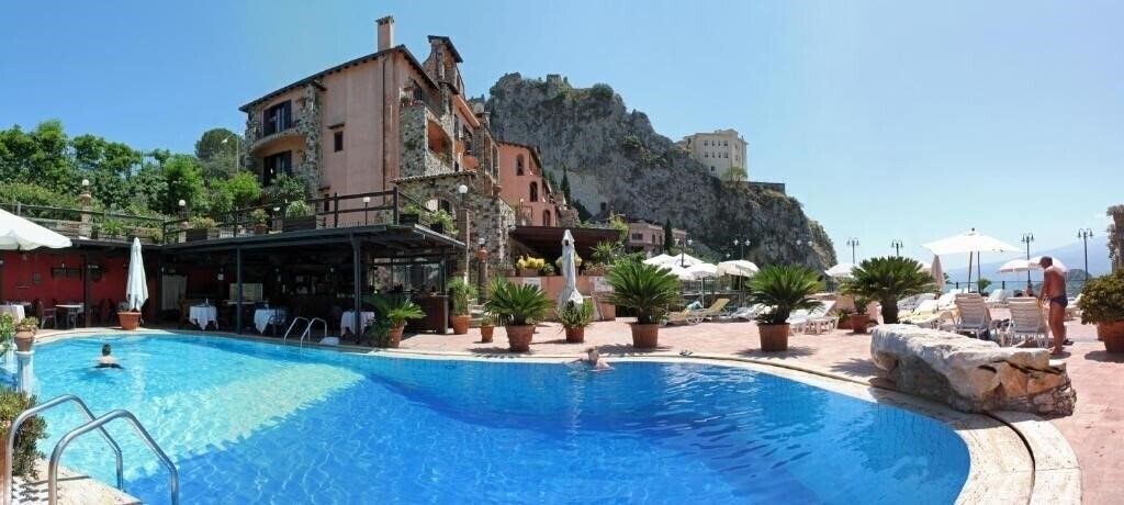 Фото Villa Sonia 4*