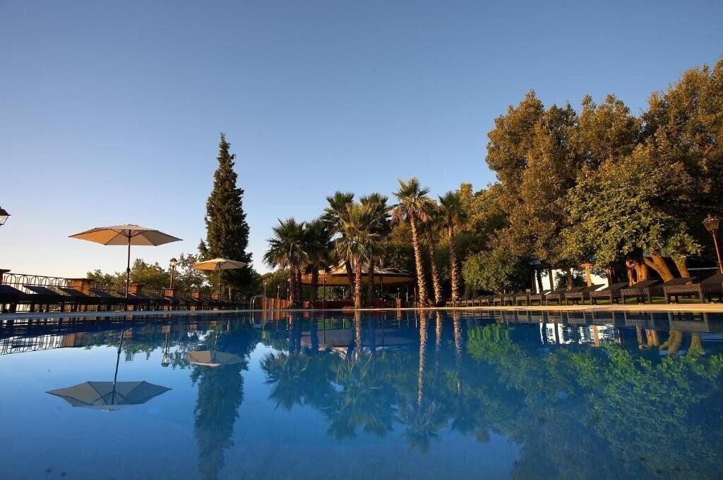 Отель Airone Wellness Hotel 4*