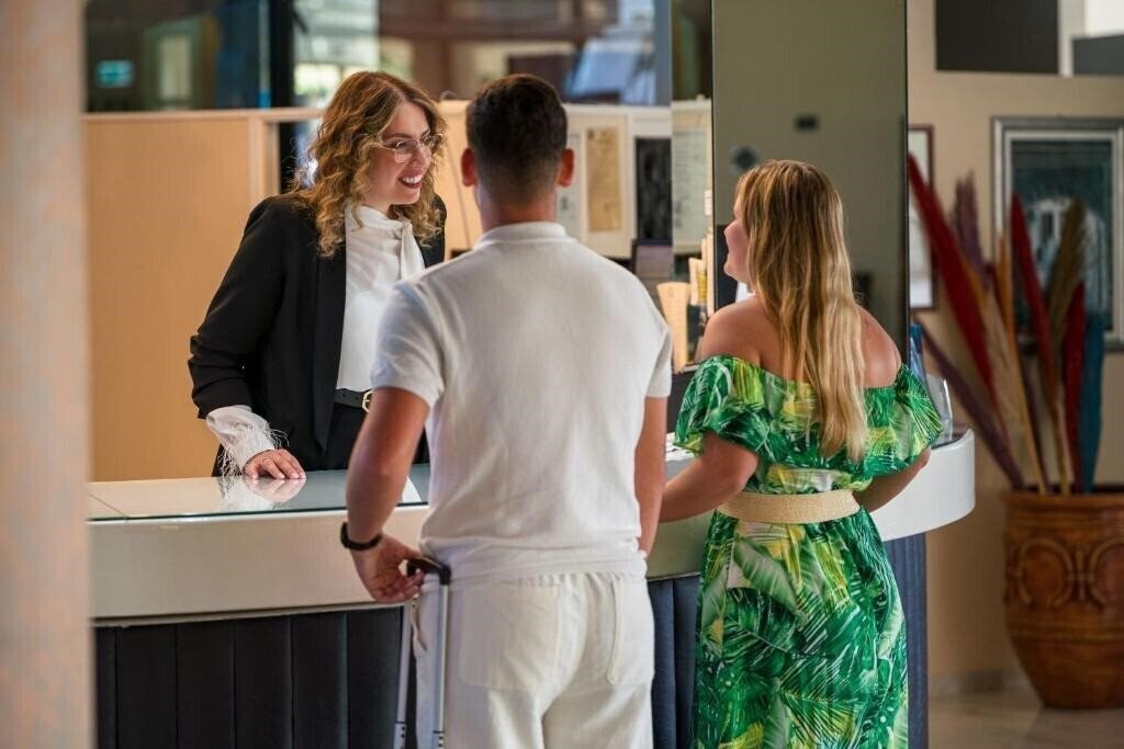 Фото Carlton Riviera 4*